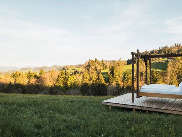Schwebebett mit Säntisblick