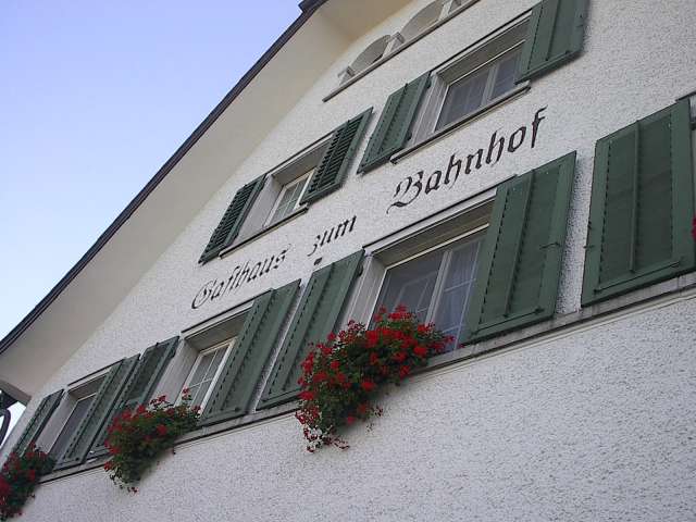 Gasthaus zum Bahnhof Berg